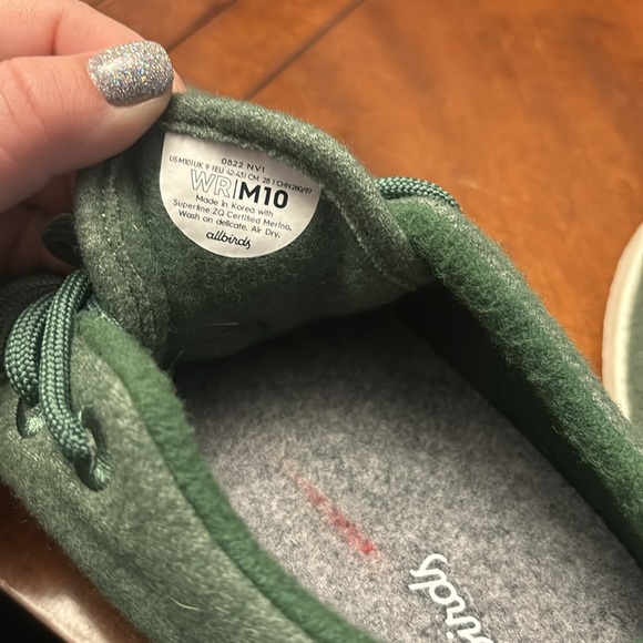 Like New Wool Runner Green Allbirds - Picture 2 of 4